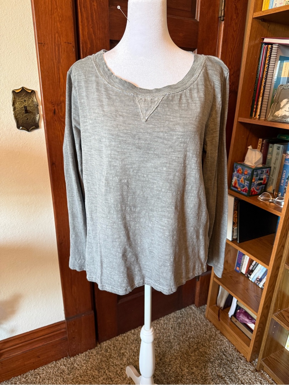 Flora Ashley Women's Gray Knit Solid Round Neck Long Sleeve Pullover Top L